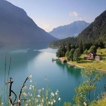 Daire At The With Terrace Achensee